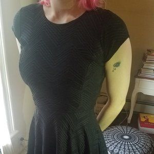Size XS Candie's Black Zig Zag Pattern Dress
